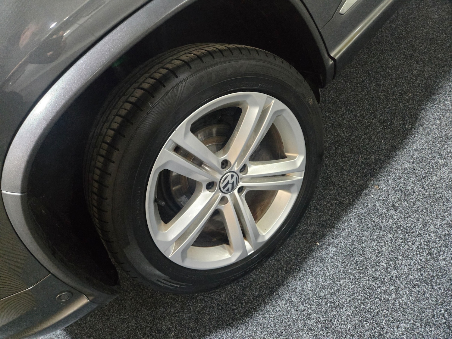 Used Volkswagen Tiguan 2014 for sale - 77607405: Photo 10