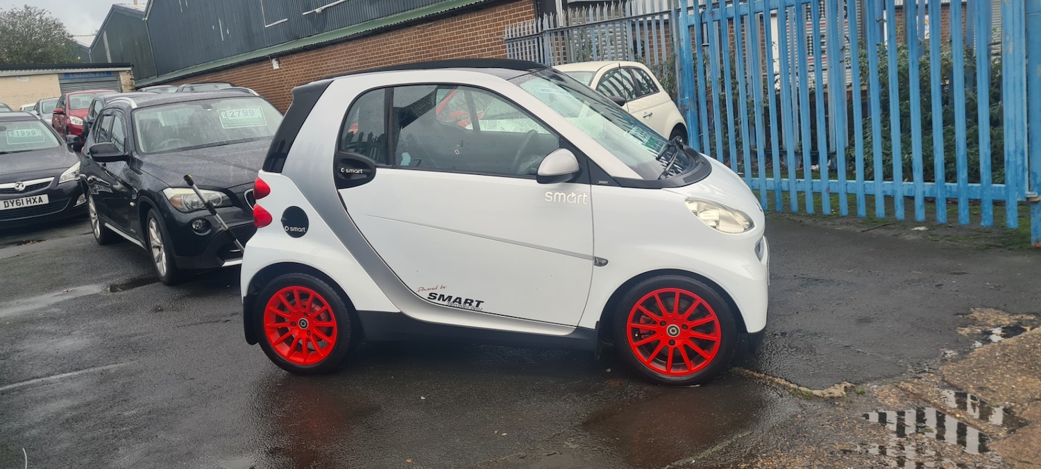 Used smart fortwo 2010 for sale - 76589183: Photo 2