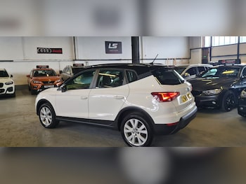 Used SEAT Arona 2018 for sale - 79326344: Photo