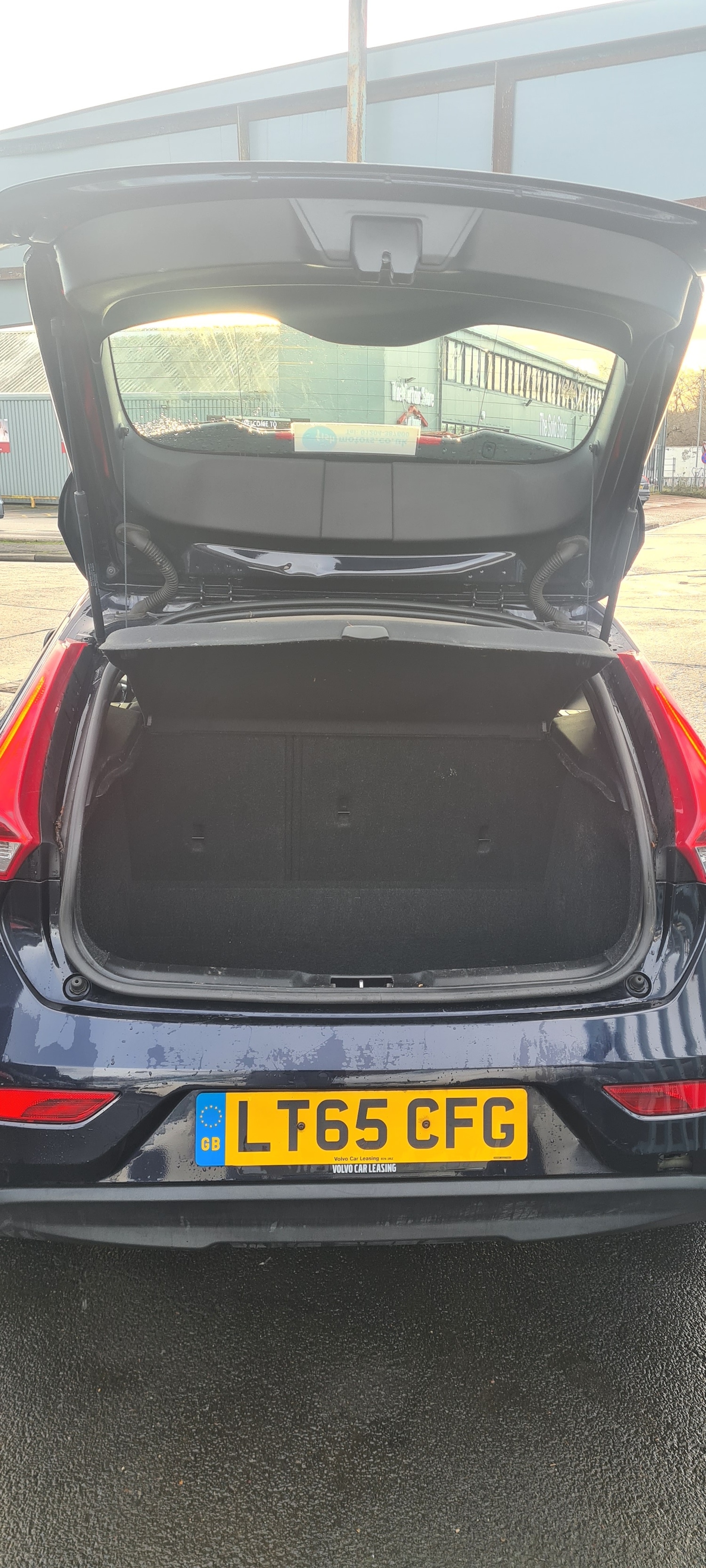 Used Volvo V40 2015 for sale - 77147469: Photo 7