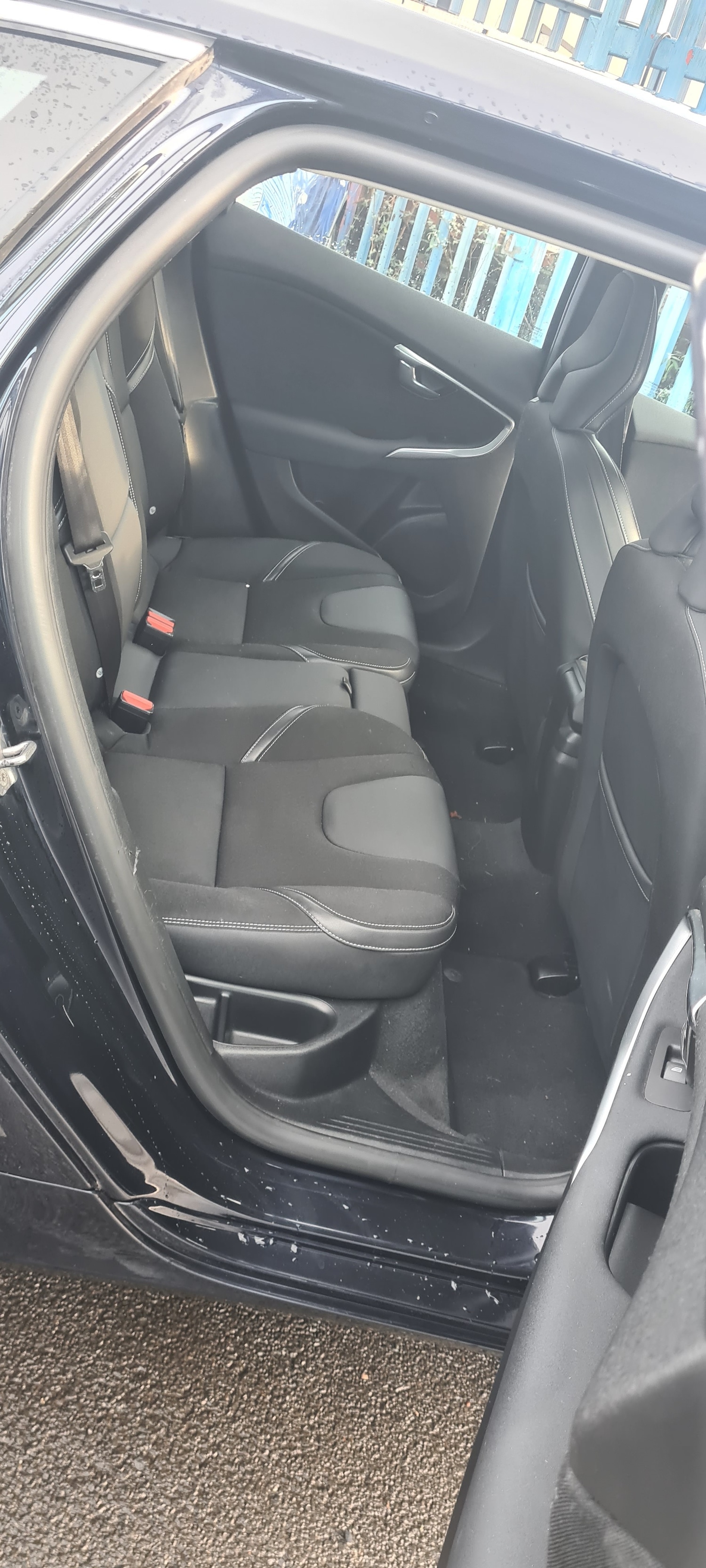 Used Volvo V40 2015 for sale - 77147469: Photo 8