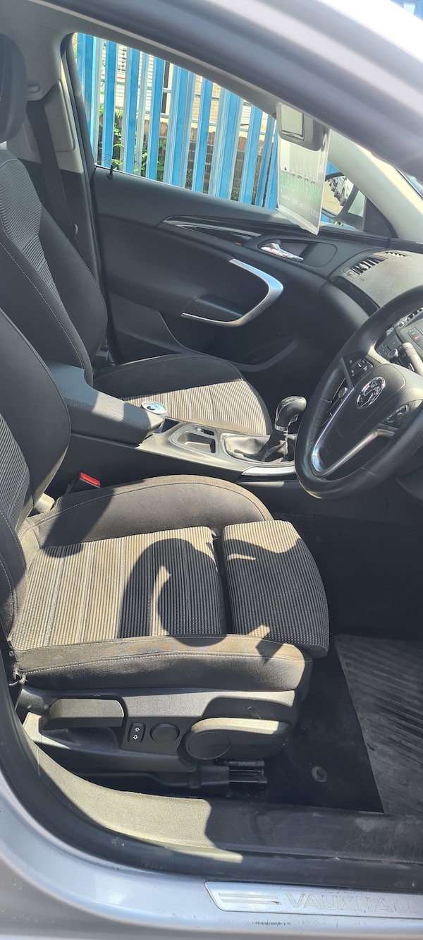 Used Vauxhall Insignia 2012 for sale - 74864574: Photo 8