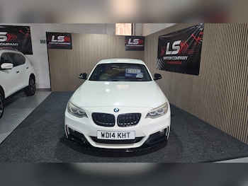 Used BMW 2 Series 2014 for sale - 78025149: Photo