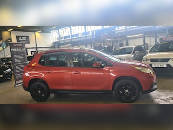 Used Peugeot 2008 2015 for sale - 79429126: Photo