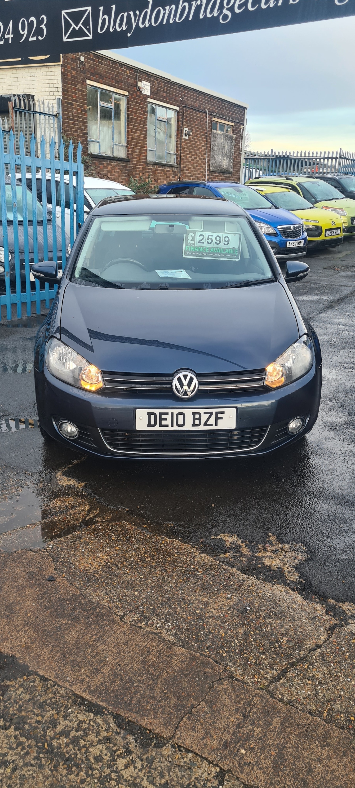 Used Volkswagen Golf 2010 for sale - 77213856: Photo 3