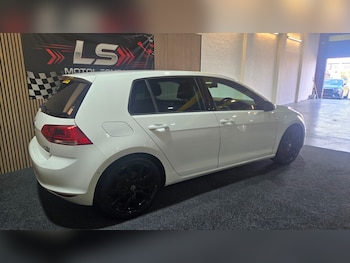 Used Volkswagen Golf 2014 for sale - 78143656: Photo