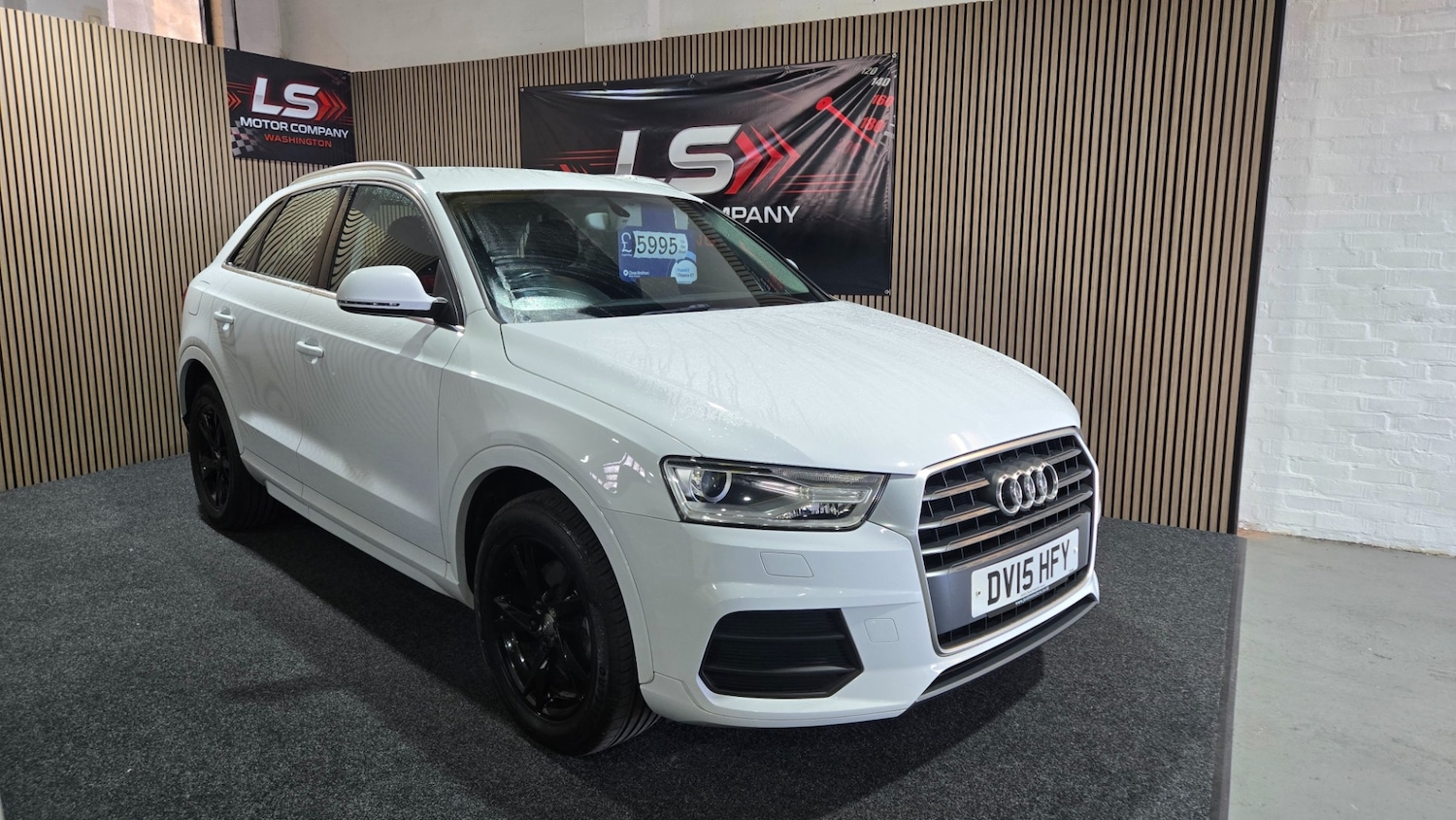 Used Audi Q3 2015 for sale - 78105741: Photo 2