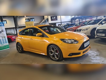Used Ford Focus 2013 for sale - 78638754: Photo