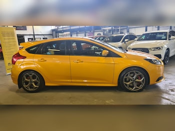 Used Ford Focus 2013 for sale - 78638754: Photo
