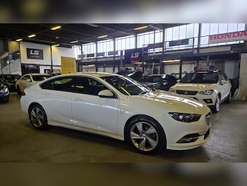 Used Vauxhall Insignia 2019 for sale - 79386424: Photo
