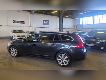 Used Volvo V60 undefined for sale - 78893177: Photo