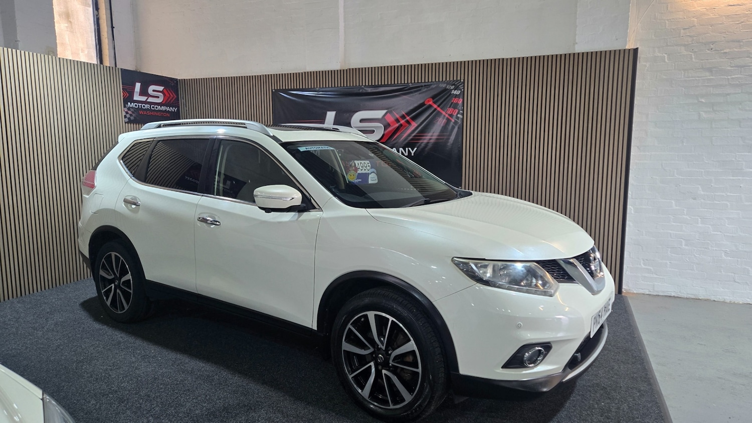 Used Nissan X-Trail 2014 for sale - 77973063: Photo 2