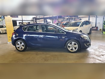 Used Vauxhall Astra 2013 for sale - 78949024: Photo