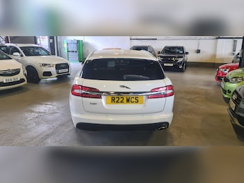 Used Jaguar XF 2014 for sale - 78825604: Photo