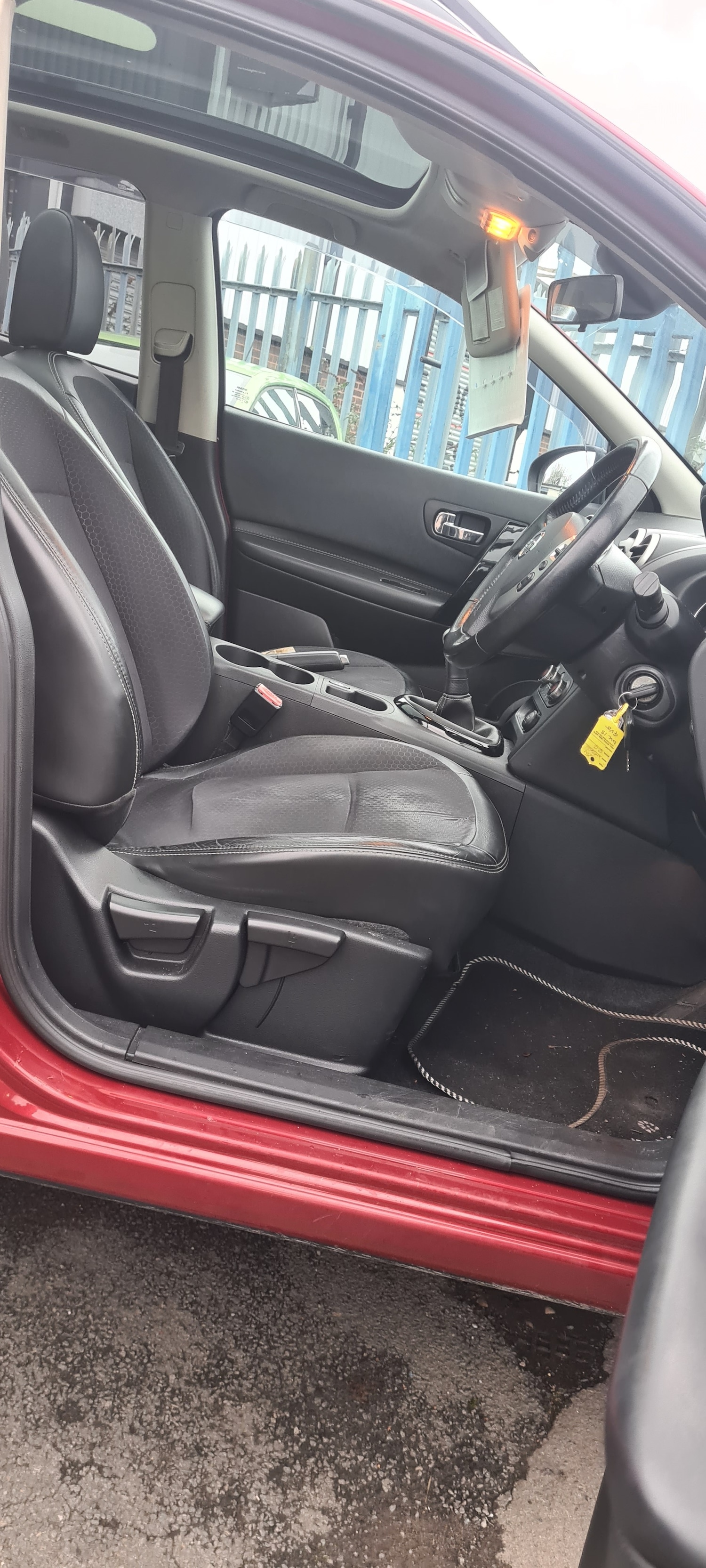 Used Nissan Qashqai 2013 for sale - 77289481: Photo 10