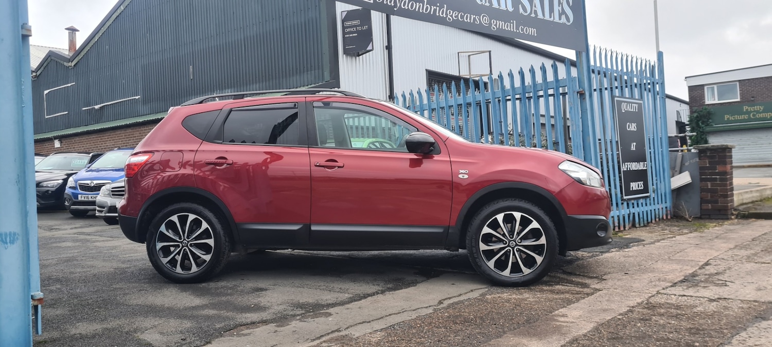 Used Nissan Qashqai 2013 for sale - 77289481: Photo 2