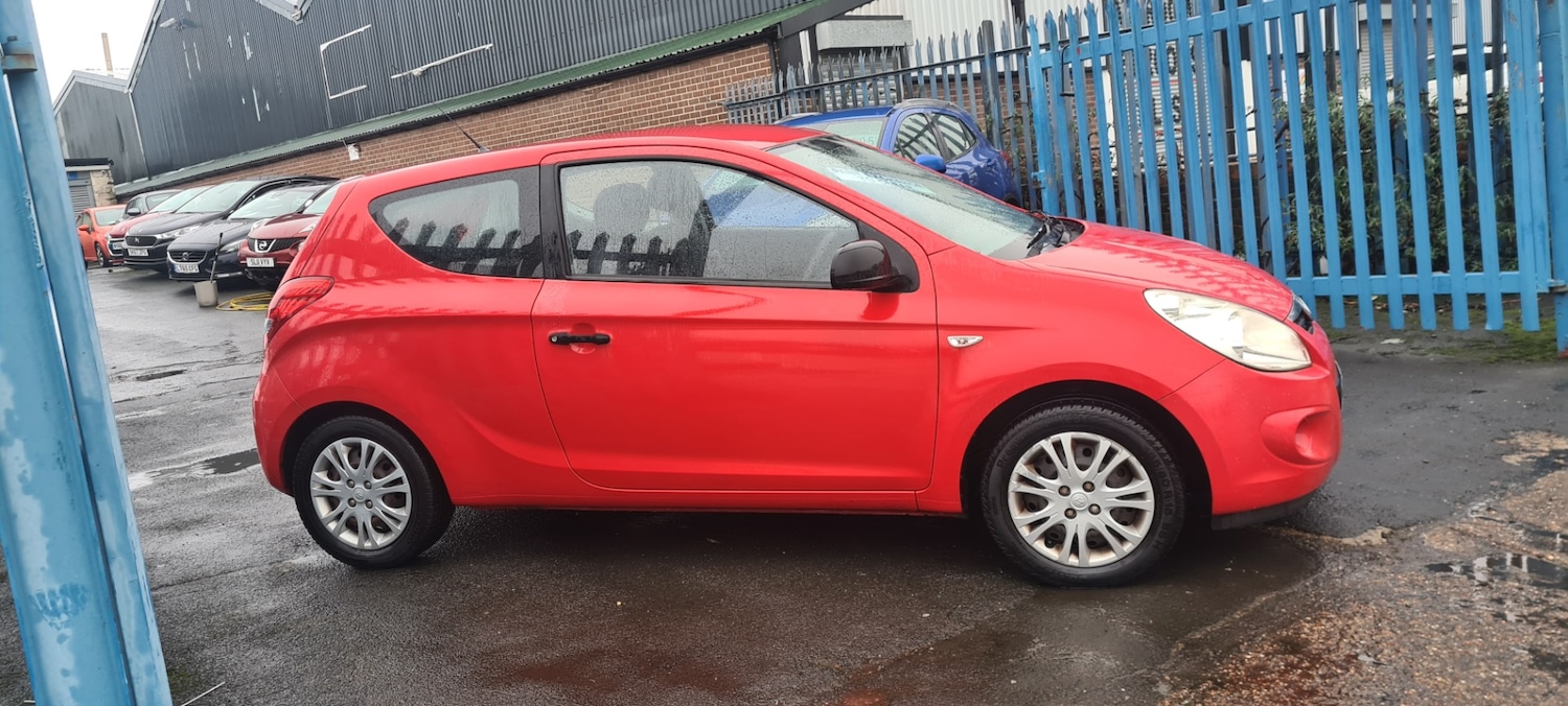 Used Hyundai i20 2010 for sale - 77253551: Photo 3