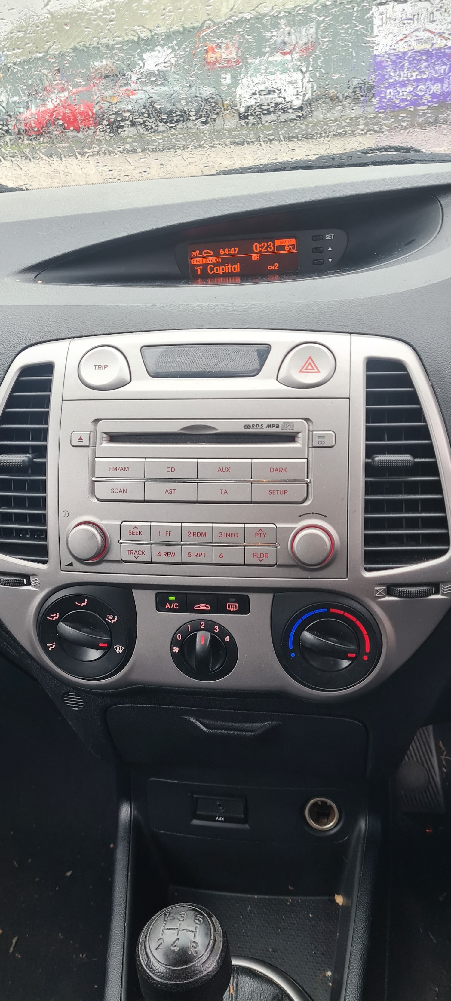 Used Hyundai i20 2010 for sale - 77253551: Photo 9