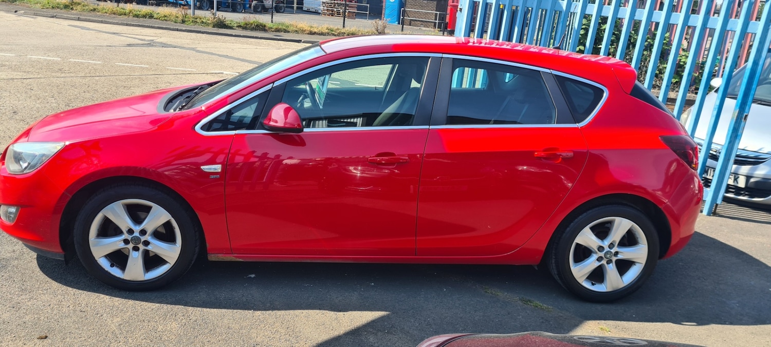 Used Vauxhall Astra 2010 for sale - 76589205: Photo 4