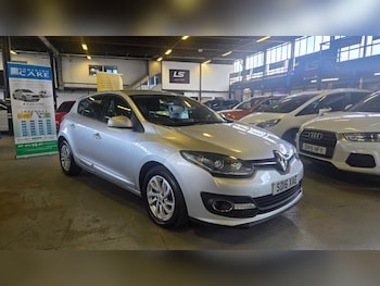 Used Renault Megane 2016 for sale - 78755440: Photo