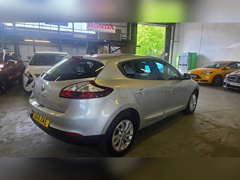 Used Renault Megane 2016 for sale - 78755440: Photo