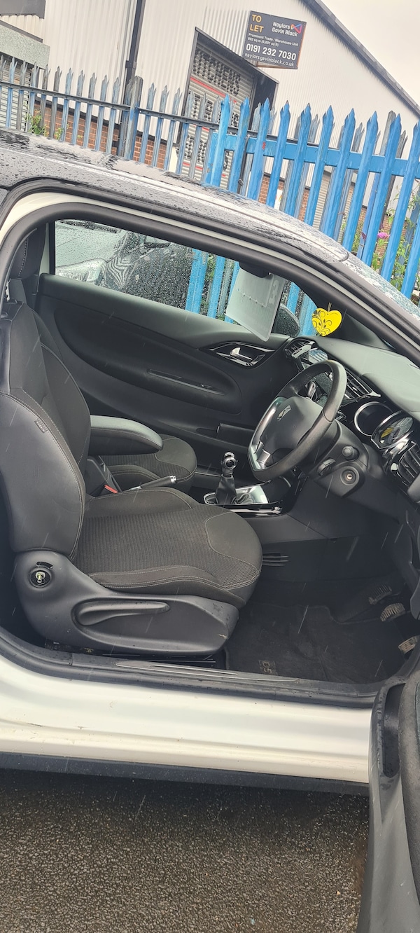 Used Citroen DS3 2013 for sale - 75330608: Photo 9