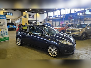 Used Ford Fiesta 2010 for sale - 78550223: Photo