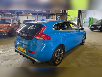 Used Volvo V40 2013 for sale - 78519352: Photo