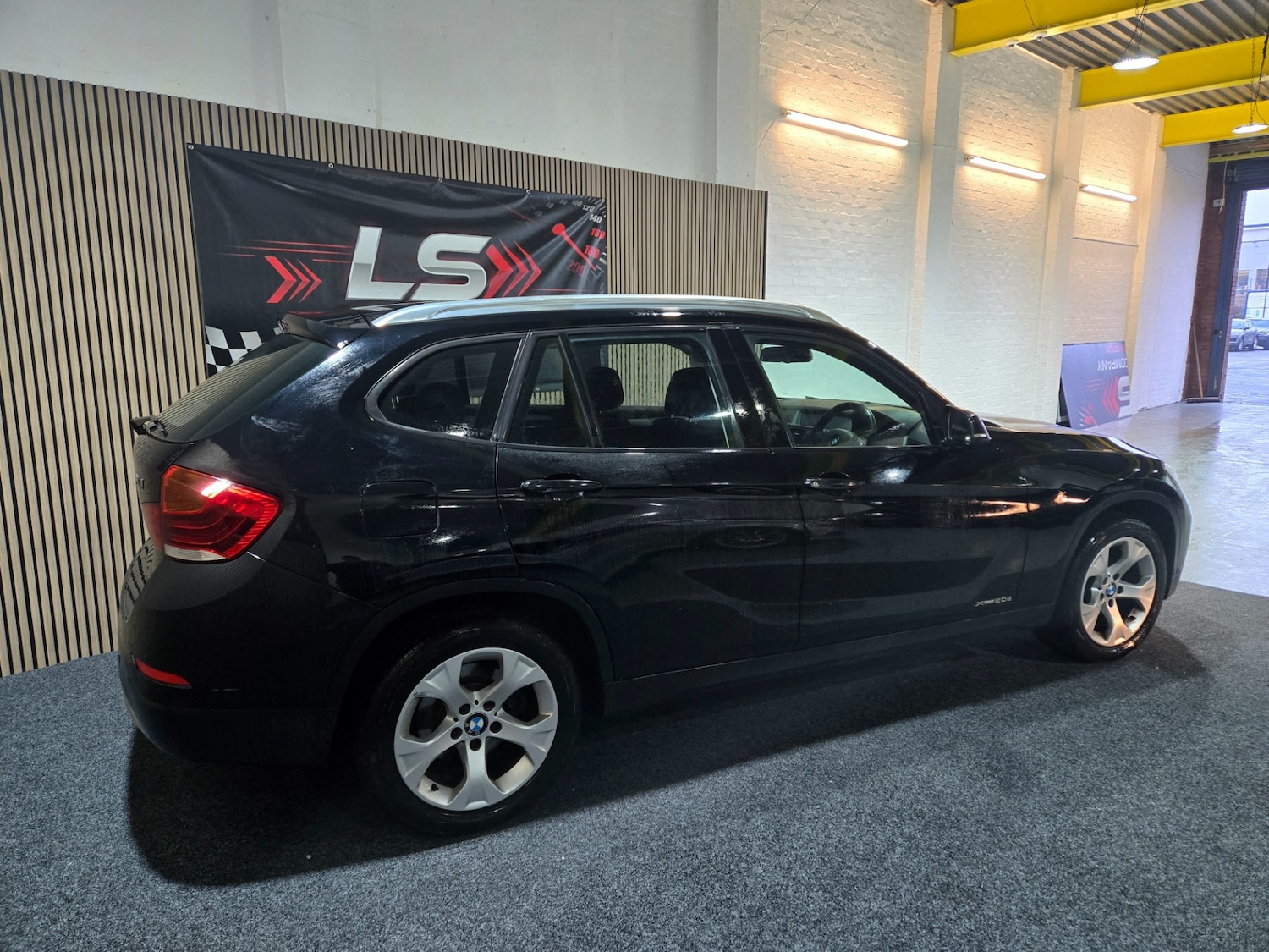 Used BMW X1 2012 for sale - 77620304: Photo 6