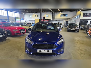 Used Ford Focus 2017 for sale - 79108801: Photo