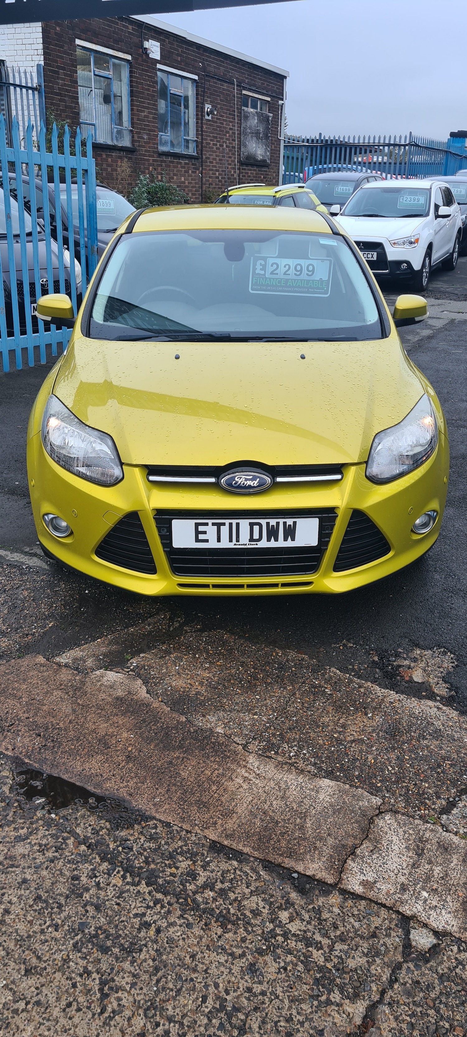 Used Ford Focus 2011 for sale - 76332099: Photo 3