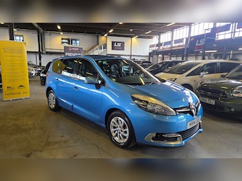 Used Renault Grand Scenic 2014 for sale - 79227388: Photo