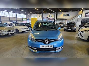 Used Renault Grand Scenic 2014 for sale - 79227388: Photo
