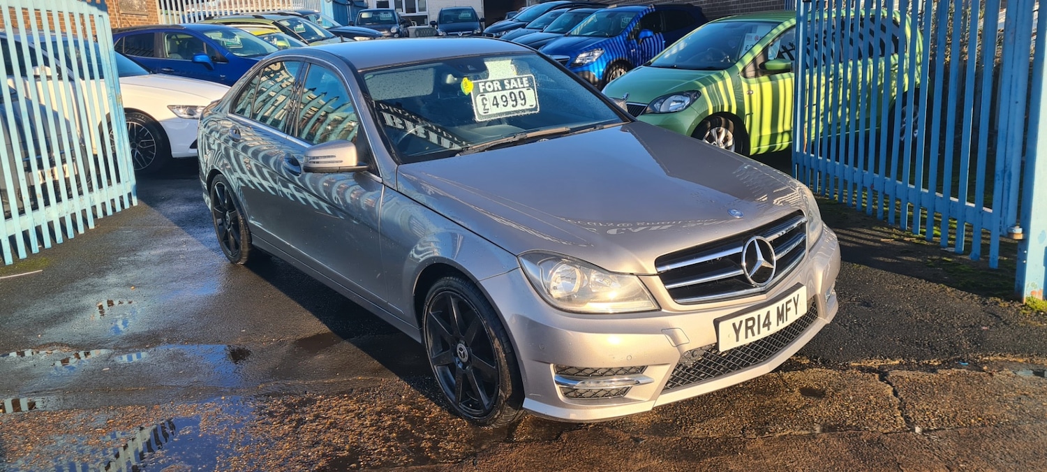 Used Mercedes-Benz C Class 2014 for sale - 77213818: Photo 2