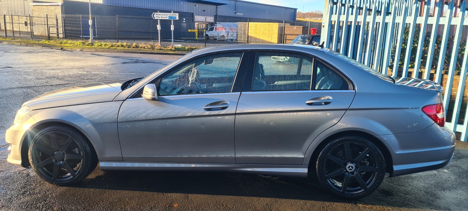 Used Mercedes-Benz C Class 2014 for sale - 77213818: Photo 6