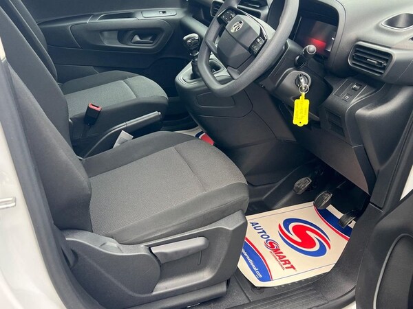 Used Vauxhall Combo 2024 for sale - 76132915: Photo 13