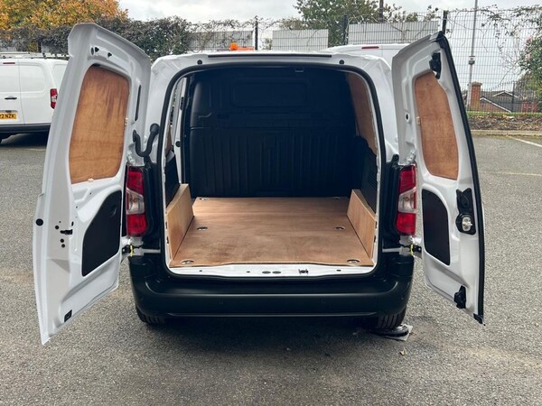 Used Vauxhall Combo 2024 for sale - 76132915: Photo 15