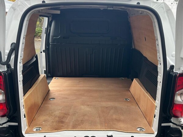 Used Vauxhall Combo 2024 for sale - 76132915: Photo 7