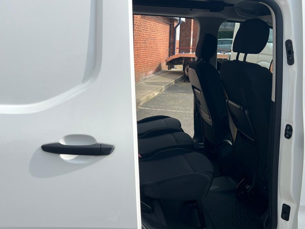 Used Vauxhall Combo 2022 for sale - 77990898: Photo 15