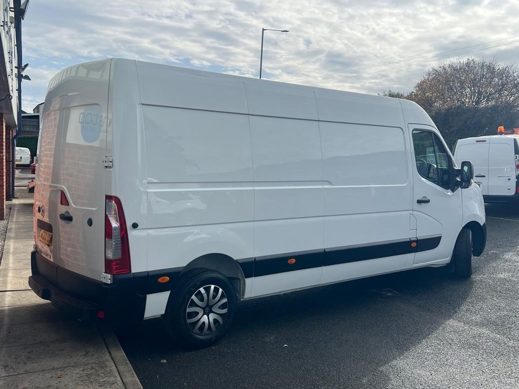 Used Nissan Interstar 2022 for sale - 76291043: Photo 3