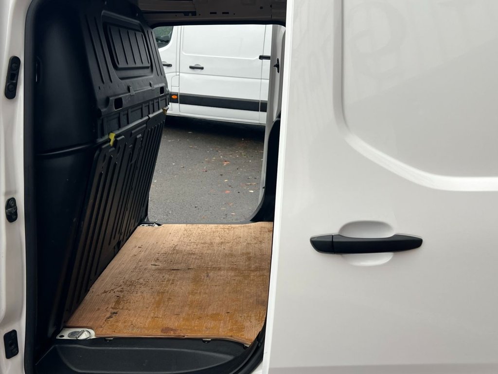 Used Peugeot Partner 2021 for sale - 76406625: Photo 18