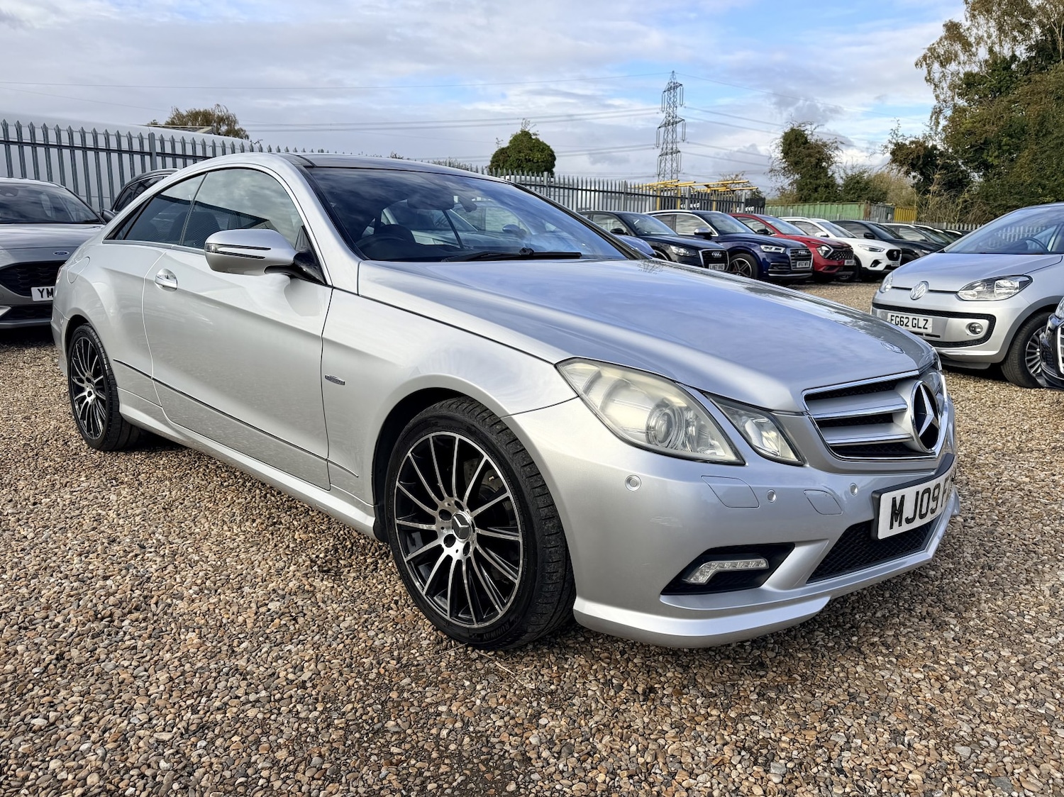 Used Mercedes-Benz E Class 2009 for sale - 76363040: Photo 11