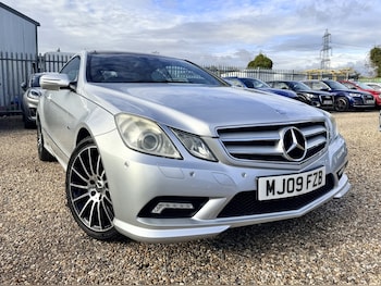2009 - 3.0 E350 CDI V6 BlueEfficiency Sport 2-Door