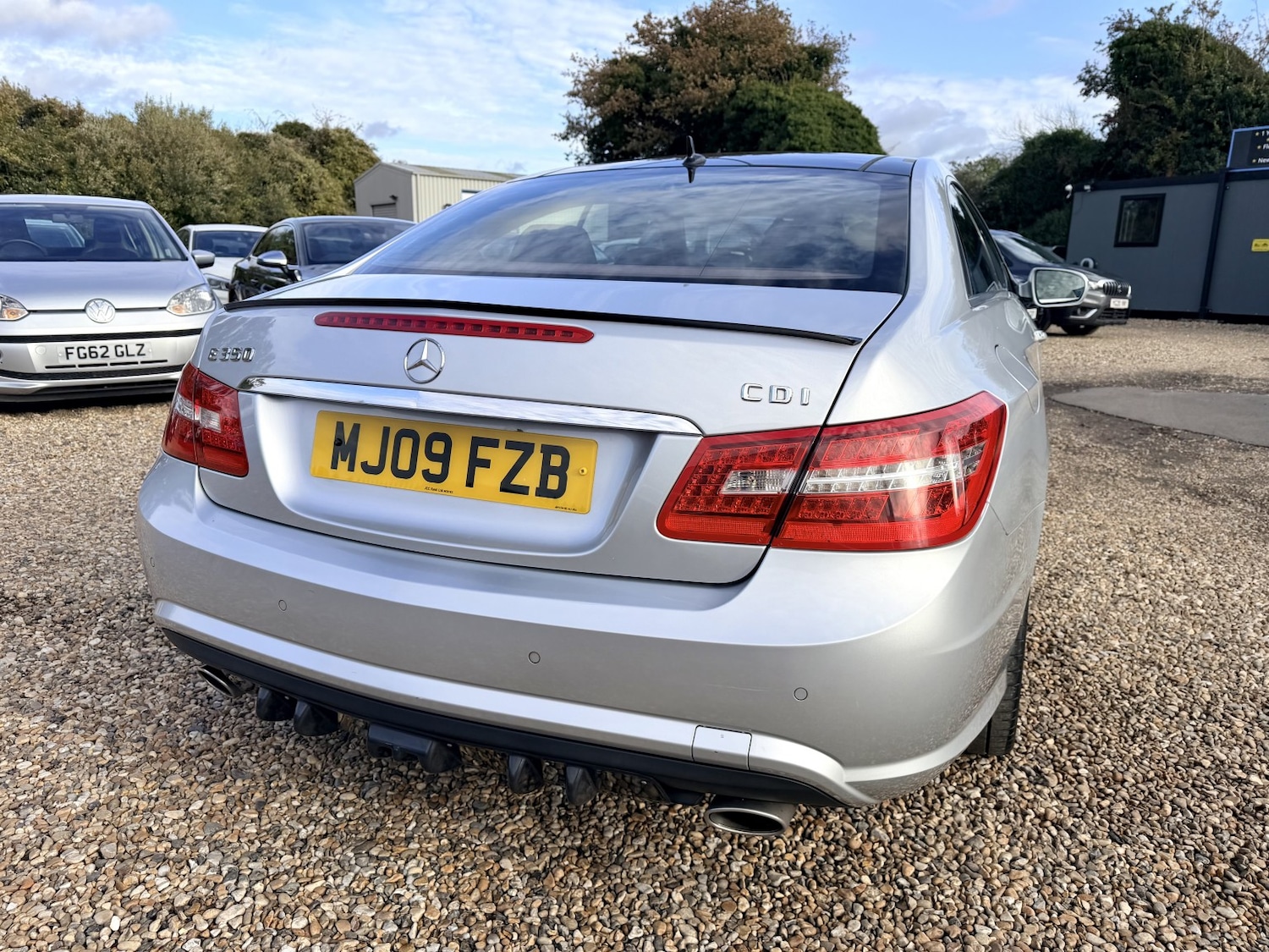Used Mercedes-Benz E Class 2009 for sale - 76363040: Photo 4