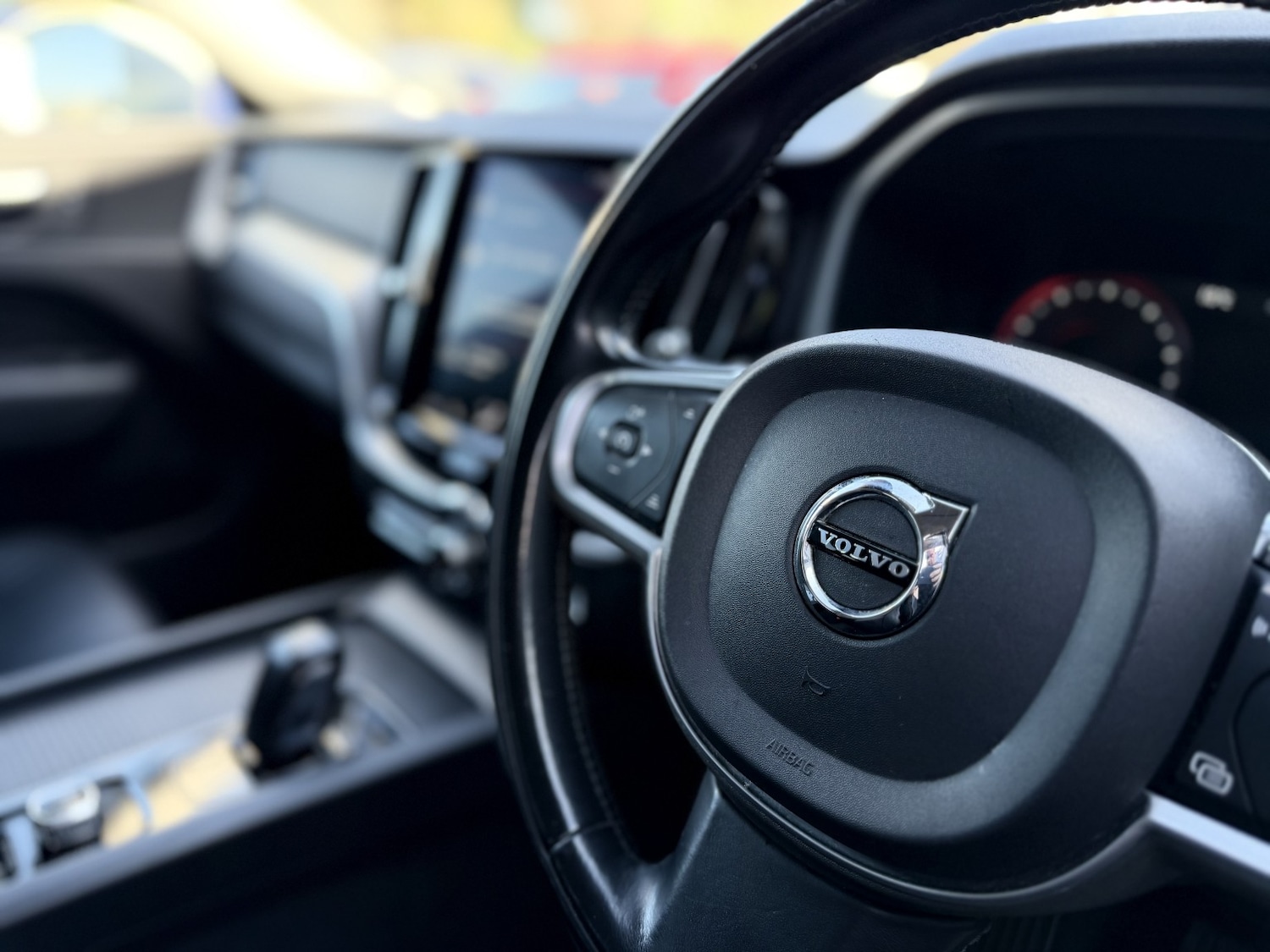 Used Volvo XC60 2020 for sale - 78031605: Photo 25