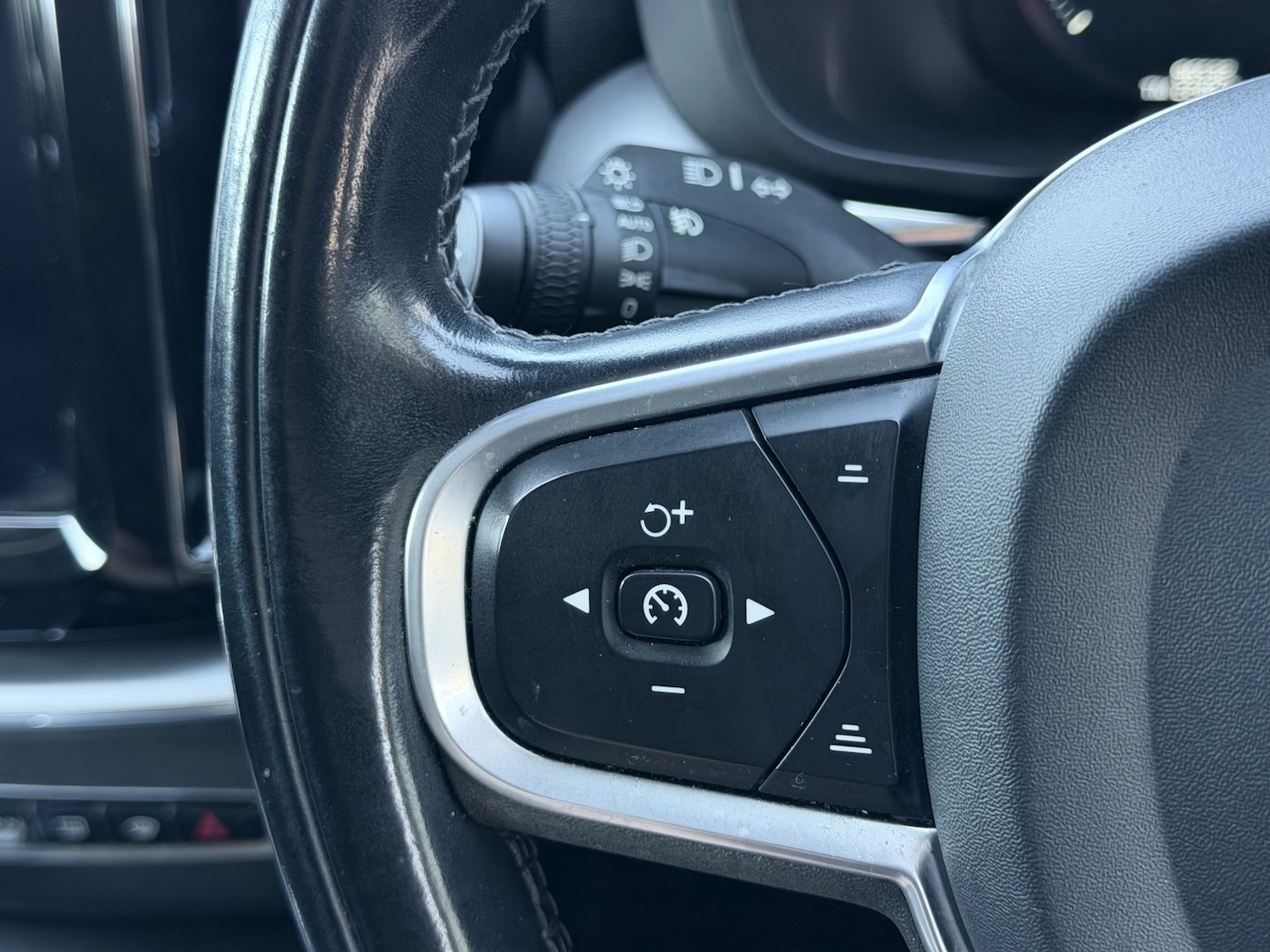 Used Volvo XC60 2020 for sale - 78031605: Photo 27