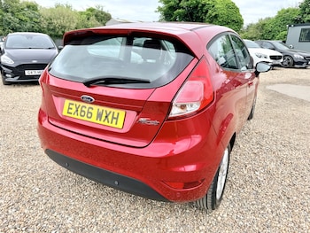 Used Ford Fiesta 2016 for sale - 78545708: Photo