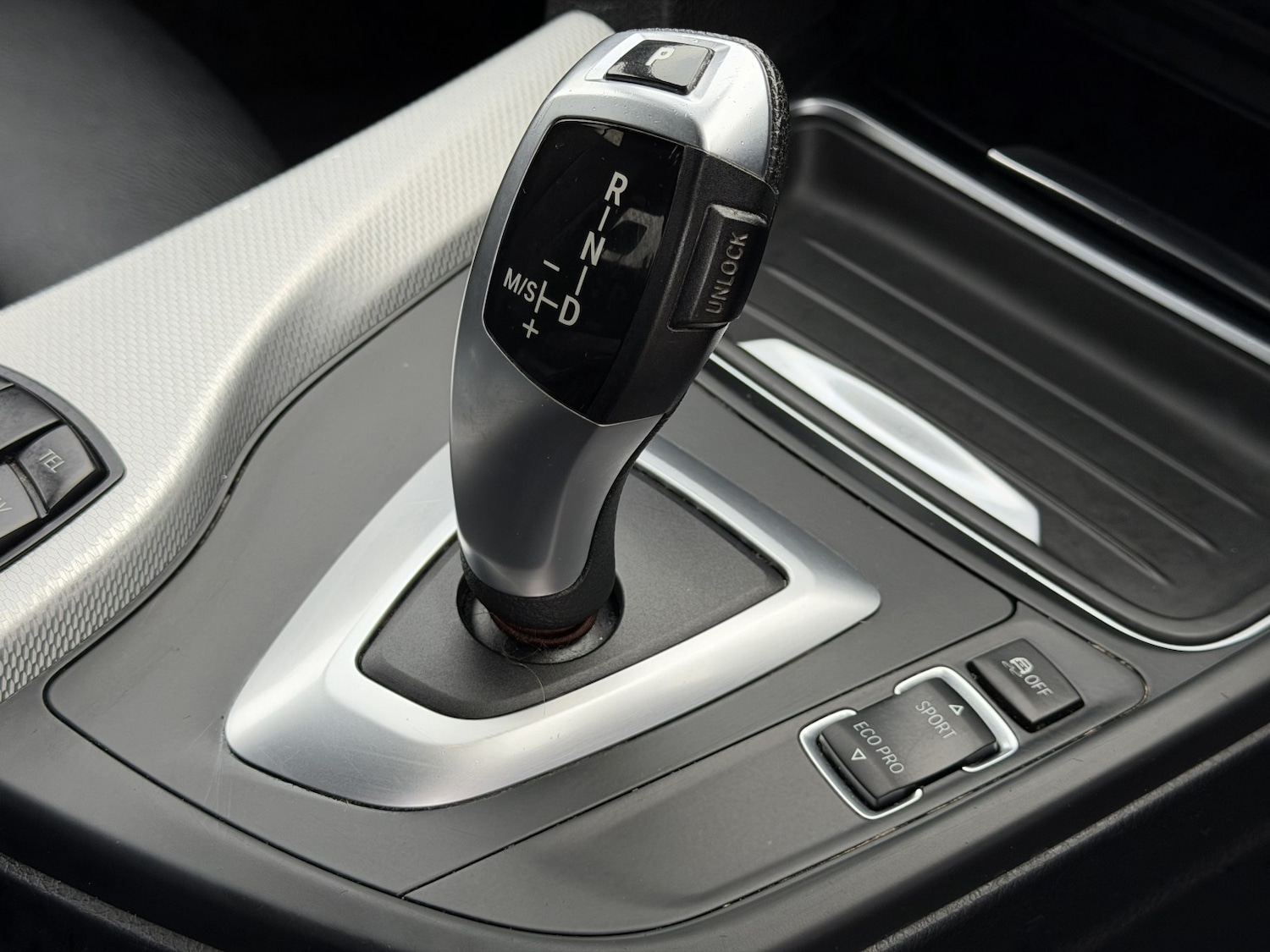 Used BMW 3 Series 2015 for sale - 77296817: Photo 24