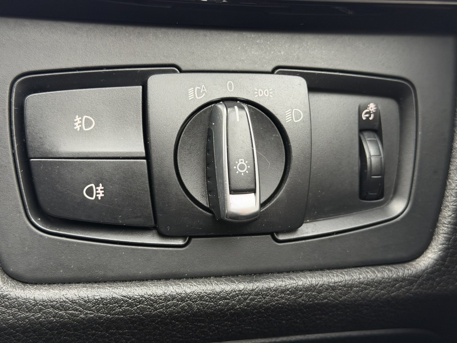 Used BMW 3 Series 2015 for sale - 77296817: Photo 29