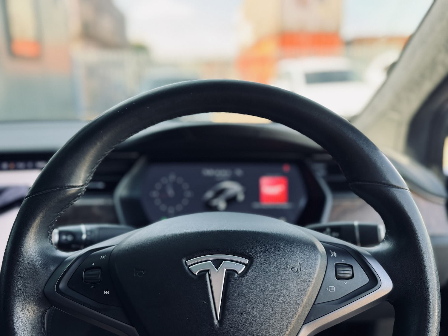 Used Tesla Model X 2018 for sale - 76716161: Photo 17